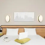 Adagio Access Republique 3* ديجون