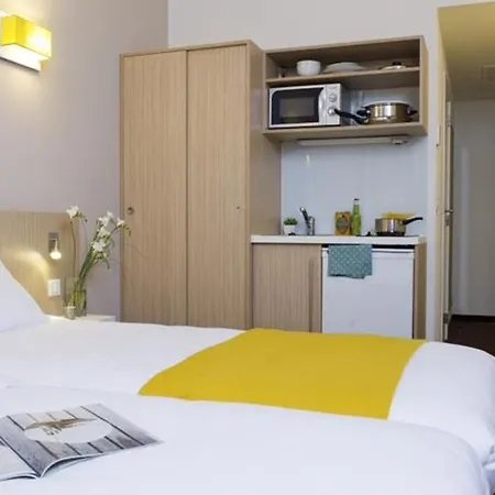 Adagio Access Republique Hotel apartamentowy 3*