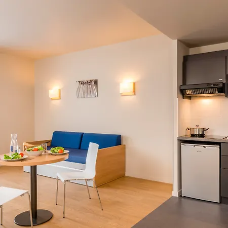 Apartahotel Adagio Access République