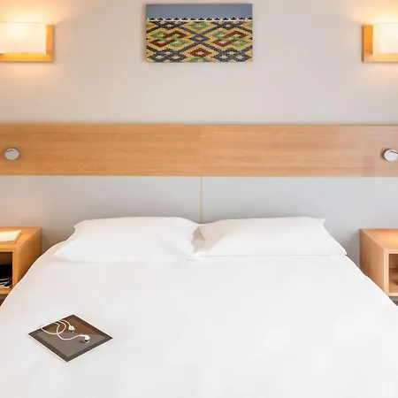 アパートホテル アダジオ アクセス レピュブリック 3* ディジョン