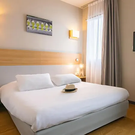 アパートホテル アダジオ アクセス レピュブリック ディジョン