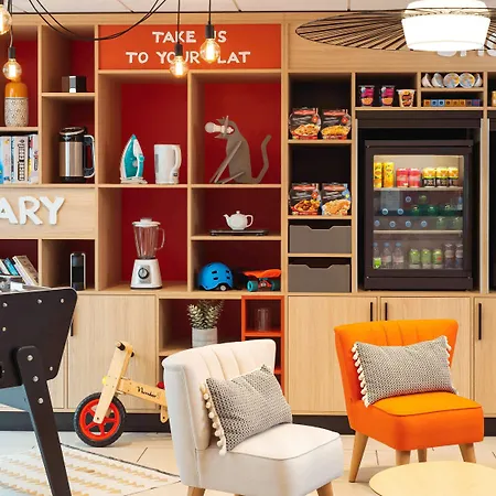 アパートホテル アパートホテル アダジオ アクセス レピュブリック 3*