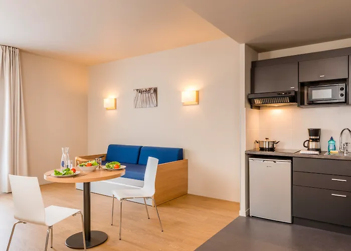 Aparthotel Adagio Access Republique