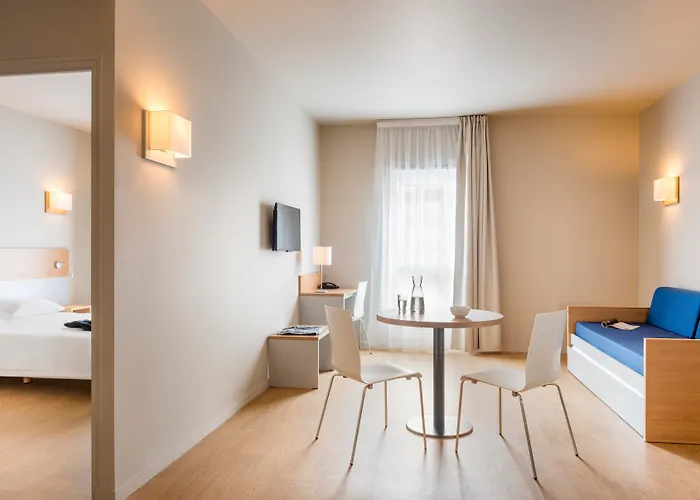 Hotel apartamentowy Adagio Access Republique Dijon