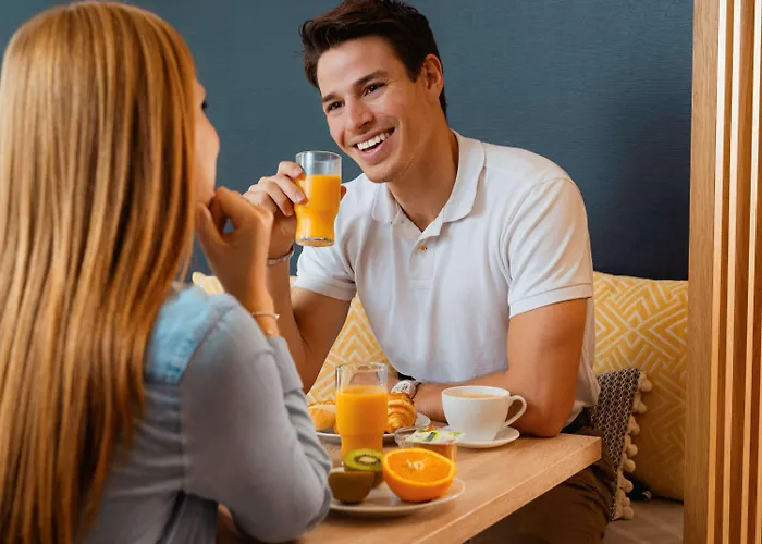 Aparthotel Adagio Access Republique 3*