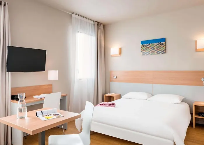 Aparthotel Adagio Access Republique